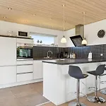 Todor - 150m From The Sea By Interhome Ferienhaus *