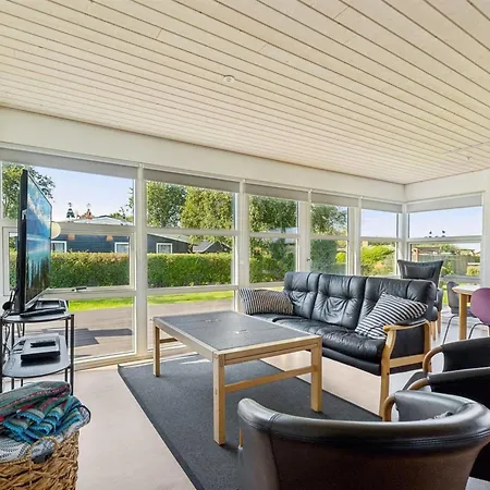 Todor - 150m From The Sea By Interhome Feriehus *